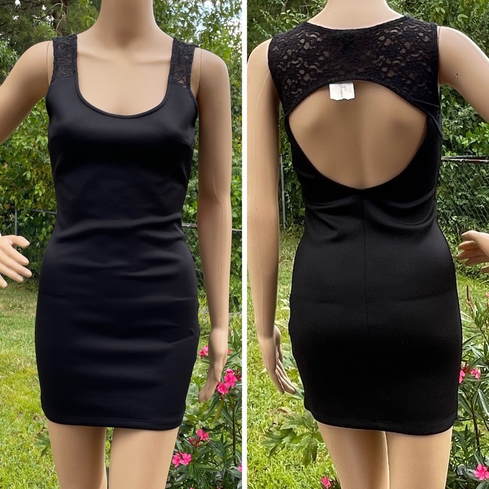 Forever 21 Sleeveless Pleated Open Back Dress Sz S